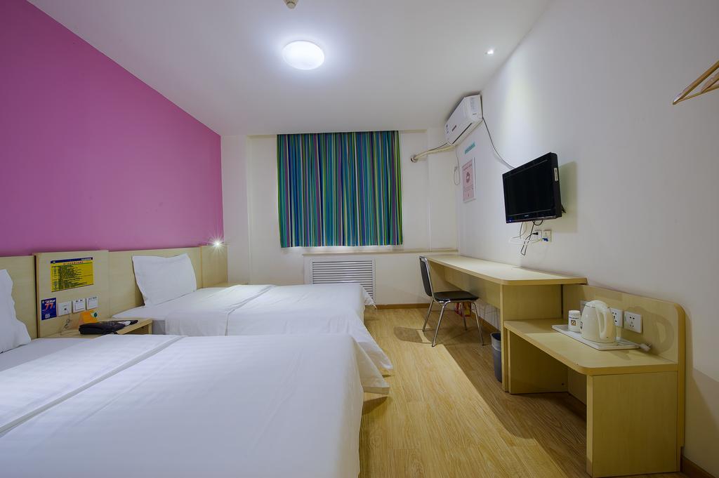 7Days Inn Guangzhou Longkou East Exterior foto